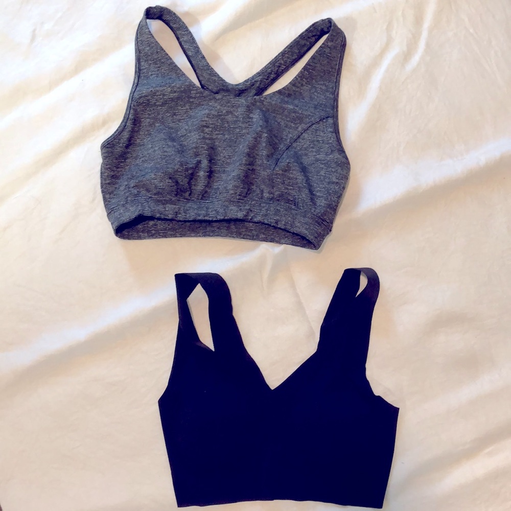 M 2  Bras Sports Smooth Look No Seams Padded Black Pads Comfort